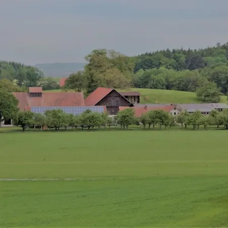 Roesslerhof Roesslerweiher Schlier